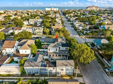 1728 Avenue M Galveston TX 77550