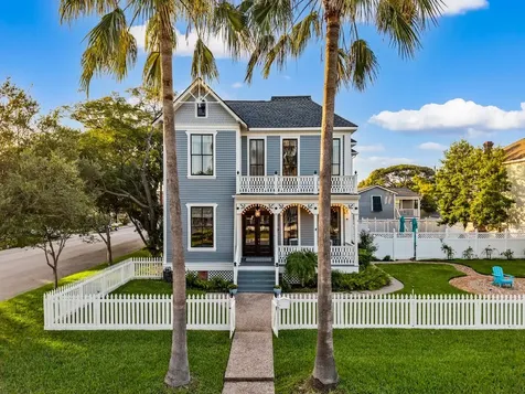 1728 Avenue M Galveston TX 77550