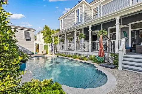 1728 Avenue M Galveston TX 77550