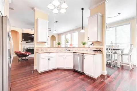 302 Dock Court Crosby TX 77532