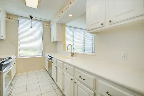 14655 Champion Forest Drive 1104 Houston TX 77069