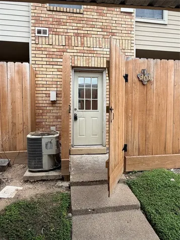 3600 Jeanetta Street 901 Houston TX 77063
