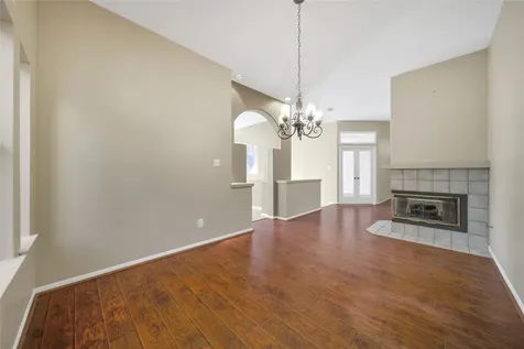 33 Mistyhaven Place The Woodlands TX 77381