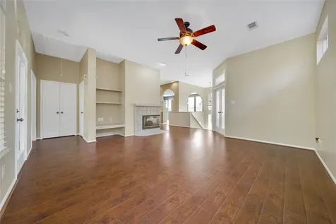 33 Mistyhaven Place The Woodlands TX 77381