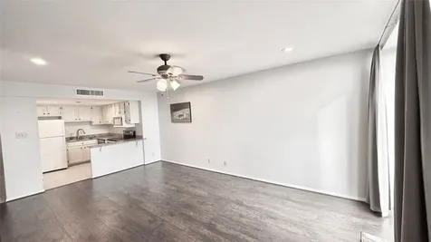 2016 Main Street 1914 Houston TX 77002