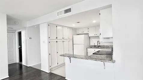 2016 Main Street 1914 Houston TX 77002
