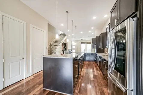 5425 Hidalgo Street A Houston TX 77056