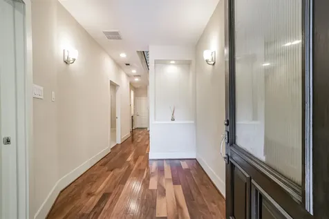 5425 Hidalgo Street A Houston TX 77056
