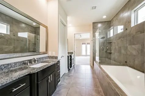 5425 Hidalgo Street A Houston TX 77056