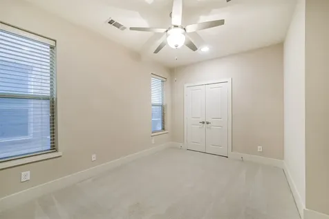 5425 Hidalgo Street A Houston TX 77056