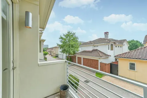 5425 Hidalgo Street A Houston TX 77056