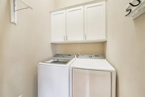 5425 Hidalgo Street A Houston TX 77056
