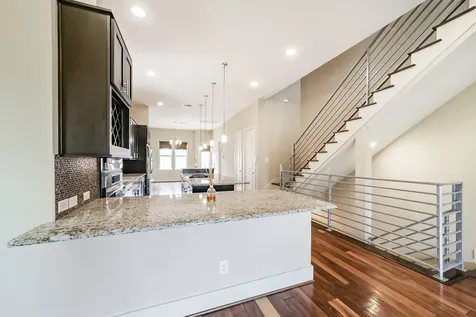 5425 Hidalgo Street A Houston TX 77056