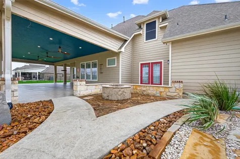 5019 Landon Lane Baytown TX 77523