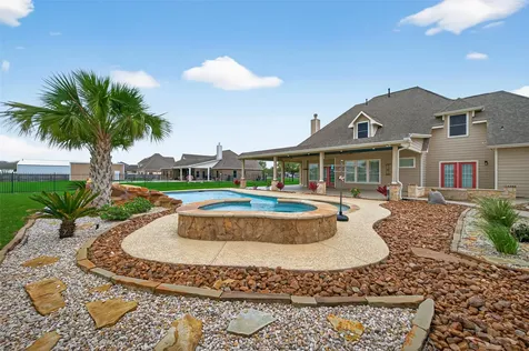 5019 Landon Lane Baytown TX 77523