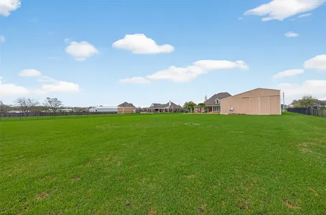 5019 Landon Lane Baytown TX 77523