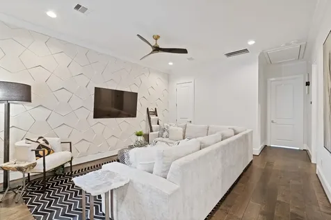 18 Karsten Creek Court Spring TX 77389