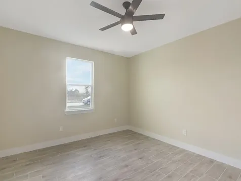 327 Road 5840 Cleveland TX 77327