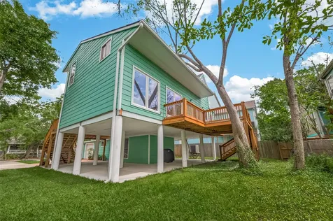 921 Ivy Road Clear Lake Shores TX 77565