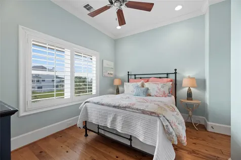 4103 Greenwing Teal Court Galveston TX 77554