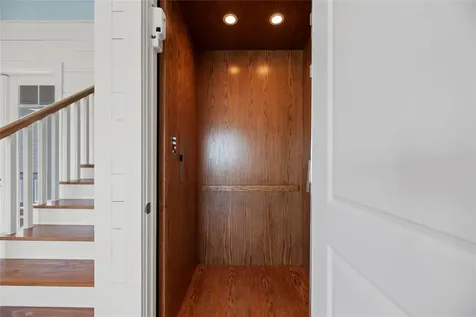 4103 Greenwing Teal Court Galveston TX 77554