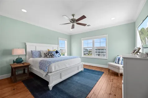 4103 Greenwing Teal Court Galveston TX 77554