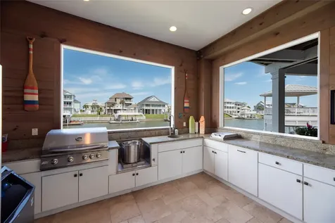 4103 Greenwing Teal Court Galveston TX 77554