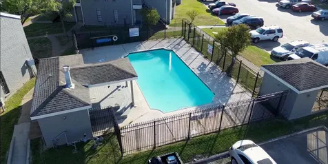 12500 Sandpiper Drive 84 Houston TX 77035