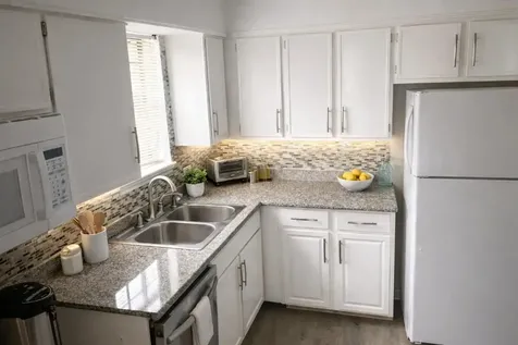 12500 Sandpiper Drive 84 Houston TX 77035