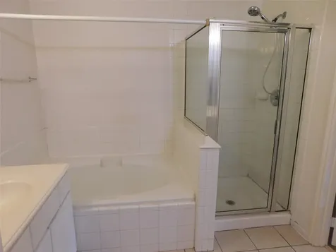 2710 Grants Lake Boulevard J2 Sugar Land TX 77479