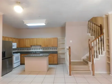 2710 Grants Lake Boulevard J2 Sugar Land TX 77479