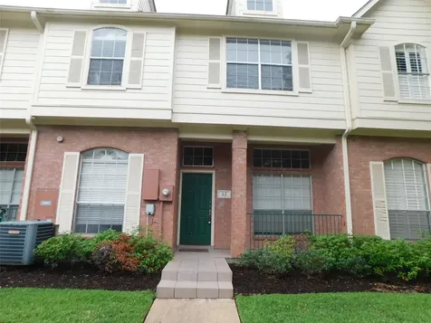 2710 Grants Lake Boulevard J2 Sugar Land TX 77479