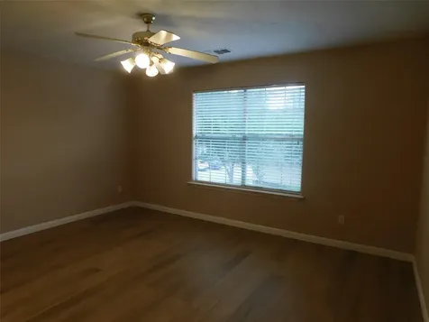 2710 Grants Lake Boulevard J2 Sugar Land TX 77479