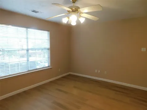 2710 Grants Lake Boulevard J2 Sugar Land TX 77479
