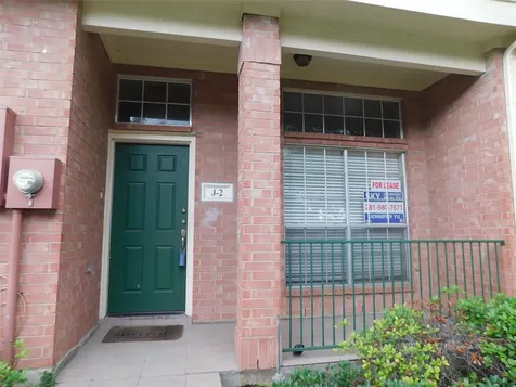 2710 Grants Lake Boulevard J2 Sugar Land TX 77479
