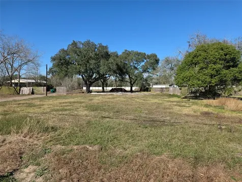 414 Gordy Road Bacliff TX 77518