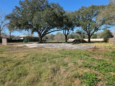 414 Gordy Road Bacliff TX 77518