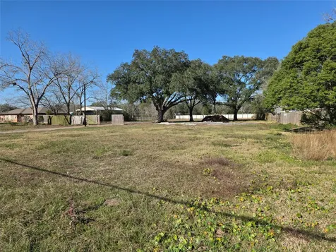 414 Gordy Road Bacliff TX 77518