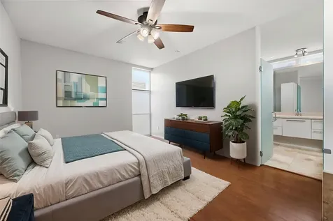 1107 W 17th Street Houston TX 77008