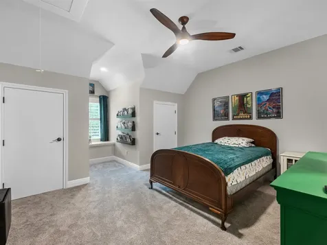 210 Creekside Drive Magnolia TX 77354