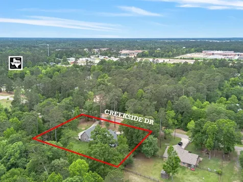 210 Creekside Drive Magnolia TX 77354