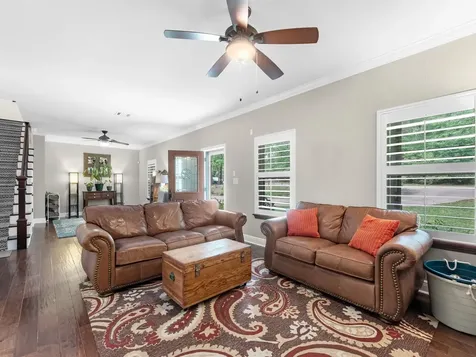 210 Creekside Drive Magnolia TX 77354