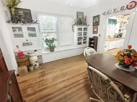 111 S Mill Street Flatonia TX 78941