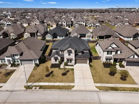 4917 Harbor Brooks Lane League City TX 77573