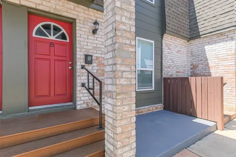 5922 Fairdale Lane B Houston TX 77057