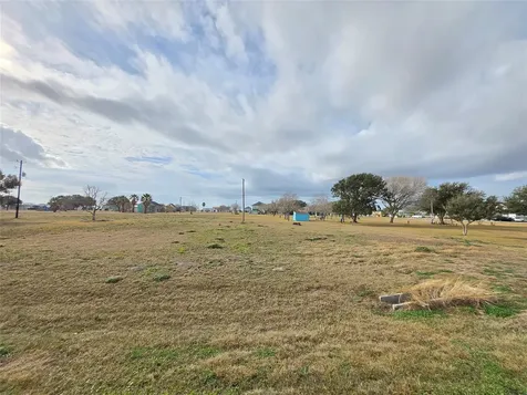 95 Stovall Drive Palacios TX 77465