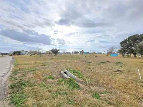 95 Stovall Drive Palacios TX 77465