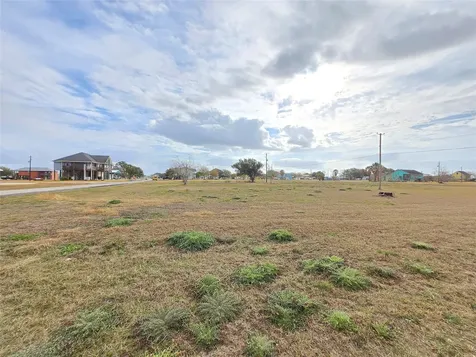 95 Stovall Drive Palacios TX 77465