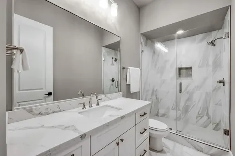 22 Lakeside Cove The Woodlands TX 77380