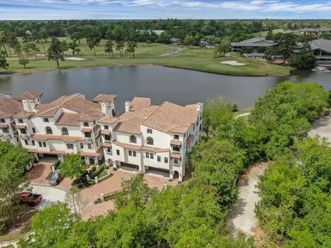 22 Lakeside Cove The Woodlands TX 77380